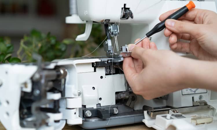 ¿Dónde puedo arreglar mi máquina de coser?