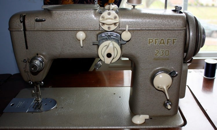 Modelos de máquinas de coser Pfaff vintage