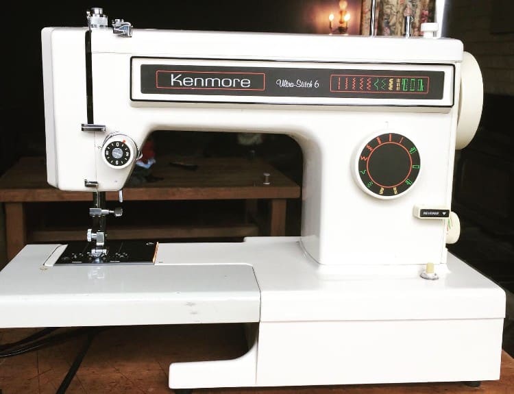 Solución de problemas de la máquina de coser Kenmore