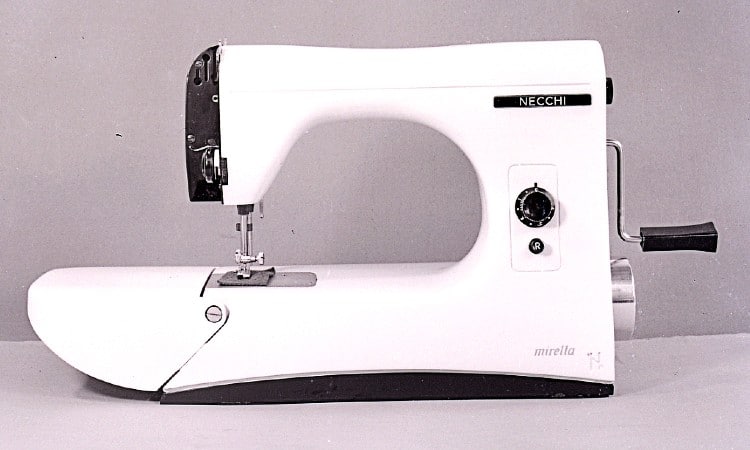 Máquinas de coser Necchi