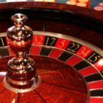 ¿Cómo funcionan los juegos variantes de casino en vivo como Lightning Roulette, Deal or No Deal o Mega Wheel?